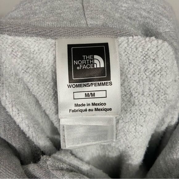 The North Face Graphic Pullover Hoodie Sweatshirt - Picture 3 of 3